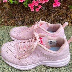 APL Women’s Techloom Pro